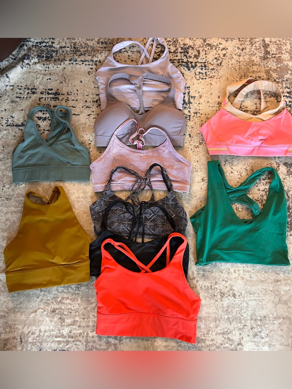 Lululemon sports bras bundle sizes 4,6,8